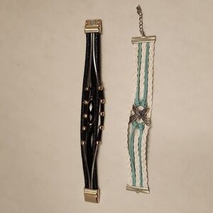 2 bracelets non-branded black gold, and butterfly note butterfly clasp is broke